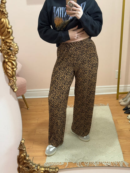 Georgia Wide Leg Leopard Pant